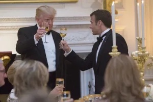 إسبانيا تدخل حداداً وطنياً بعد كارثة قطارات دامية في الأندلس