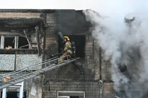 أبوظبي تجمع موسكو وكييف وواشنطن على طاولة التفاوض بينما القصف الروسي يفاقم أزمة الطاقة في أوكرانيا