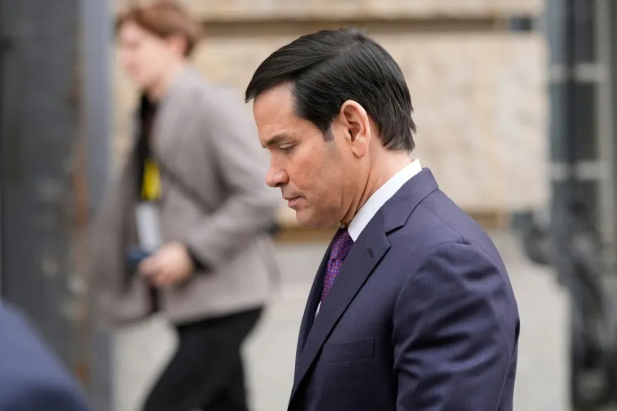 روبيو في براتيسلافا وبودابست: جولة أوروبية لتعزيز تحالفات ترامب ورسم ملامح نظام عالمي جديد