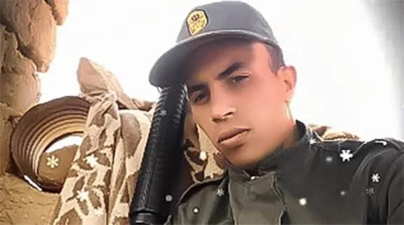 جندي مغربي سابق يدخل في إضراب عن الطعام ببرشلونة للمطالبة باللجوء