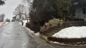 ألمانيا تهتز باحتيال في الظل: “جريمة بلا دماء” داخل بيت هادئ … ثمانينية تُخفي جثة والدتها القرنية لسنوات لتستفيد من المعاش