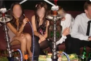 الحسيمة :   جماعة بني بوعياش … الشيشة والحشيشة لمسؤولين مقابل الصمت وسط مطالب بتدخل السلطات !