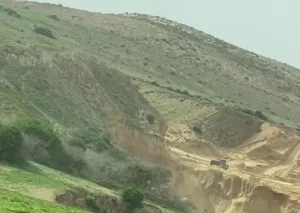 فضيحة بيئية مدوية بإقليم الناظور :    محمية دولية تُغتصَب إداريًا ورمال تُنهب برخص منتهية وتراخيص “بأثر رجعي”