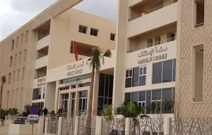 وجدة :    لماذا تعجز السلطات القضائية محاسبة “الخارجين عن القانون” … توقيعات مشبوهة وعقود خارج نطاق التعاقد