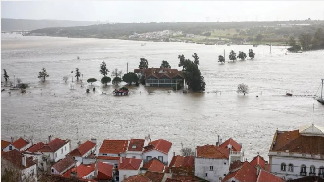 بعد إنحصار ليوناردو ، مارتا تبدأ … عواصف متلاحقة تضرب تطرق أبواب إسبانيا والبرتغال وسط حصيلة ثقيلة وخسائر بالمليارات