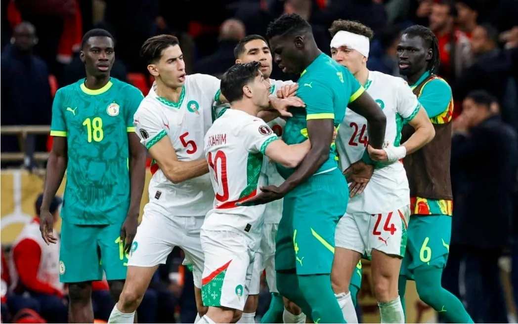 الكاف يؤجل النظر في إستئناف المغرب بشأن عقوبات نهائي كأس أمم إفريقيا أمام السنغال