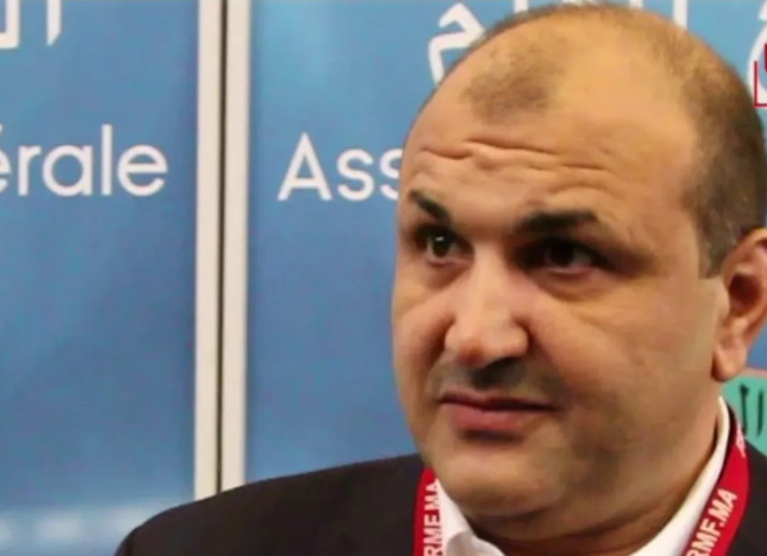 إمزورن :     وفاة الملياردير نور الدين بوشحاتي عضو الجامعة الملكية المغربية لكرة القدم السابق في السجن