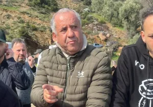 الحسيمة :     اتهامات بتوظيف مساعدات الفيضانات في تحركات ذات طابع انتخابي مبكر