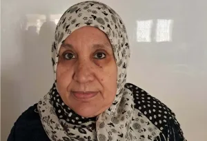 إمزورن :      قصة مؤثرة …  نصف قرن من الغياب… ميمونة الجدة التي ابتلعتها الطرق وطفلة تربّت تبحث عن أهلها بإقليم الحسيمة