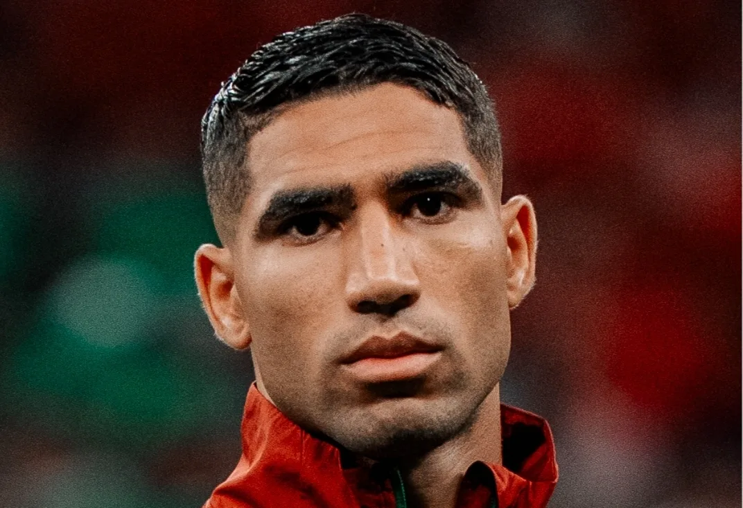 حكيمي في مفاوضات للرحيل عن باريس سان جيرمان