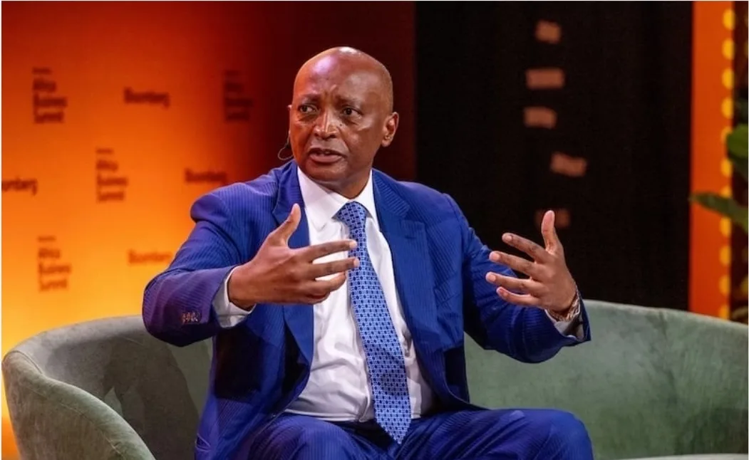 رئيس “الكاف” موتسيبي الجنوب إفريقي يصدم المغرب بعد قرار الإستئناف بشأن أحداث مباراة المغرب-السنغال