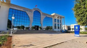 وجدة على صفيح ساخن … وثائق جديدة صادمة تكشف خيوط “كارتيل عقاري” بزعامة المومني وتلاعب خطير في مشروع السكن الاجتماعي بالسعيدية