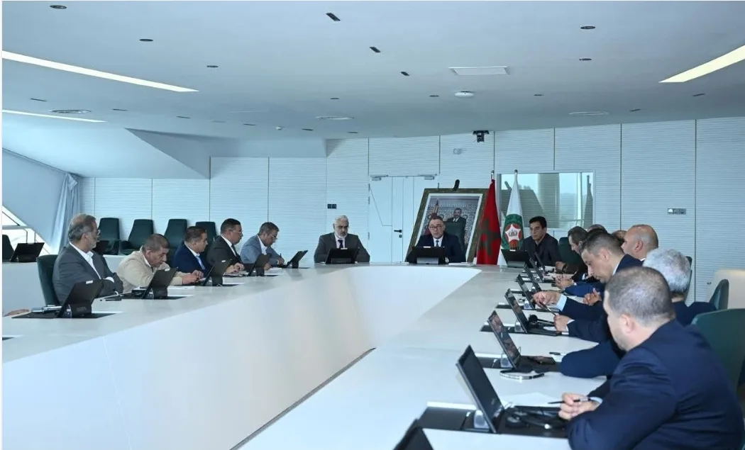 بلاغ من الجامعة الملكية المغربية لكرة القدم … الركراكي باق على رأس الإدارة التقنية للمنتخب الوطني