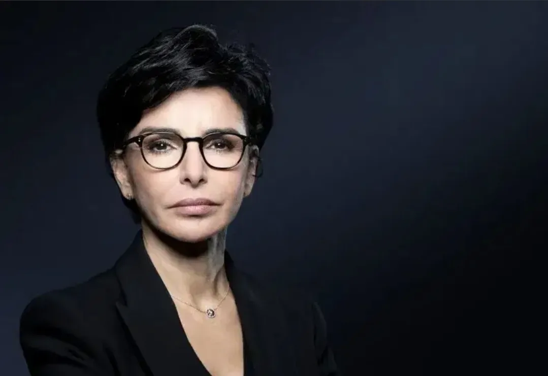 المغربية داتي تستقيل من الحكومة الفرنسية لخوض عمودية باريس