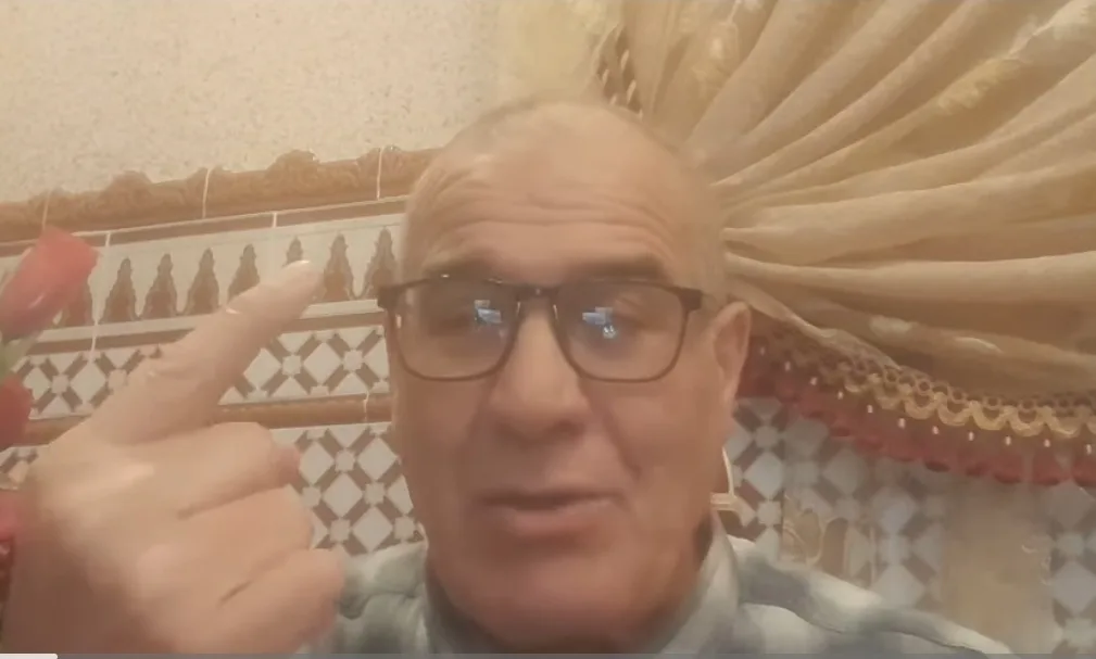 الناظور :   عضو جماعة أزغنغان السابق يحرق أوراق اللعب … السياسة تتحول إلى مطبخ مفتوح ، قفة رمضان ب 100 درهم لشراء الأصوات في حملة إنتخابية سابقة لأوانها !