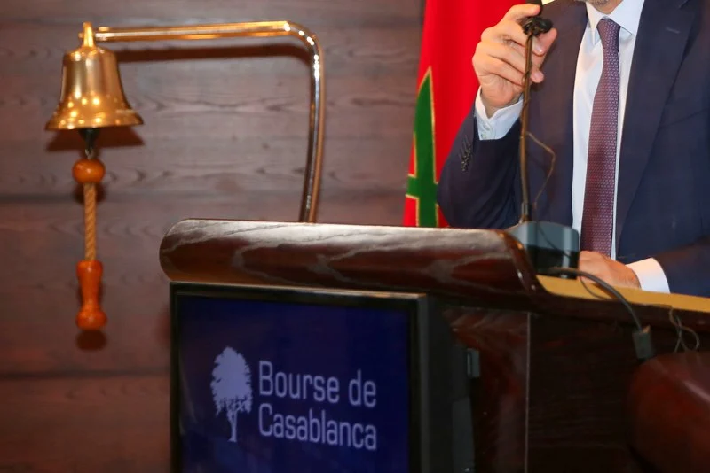 بورصة الدار البيضاء تفتتح الجلسة على نغمة خضراء ومؤشر “مازي” يواصل الصعود