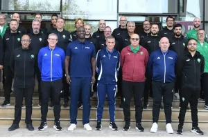 النموذج المغربي لتكوين المواهب الكروية يلفت أنظار فيفا ويقترب من التعميم إفريقيا