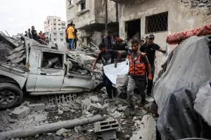 قصف إسرائيلي على غزة يرفع حصيلة الضحايا إلى 17 قتيلاً بينهم أطفال ونساء والجيش يتحدث عن “ضربات دقيقة”