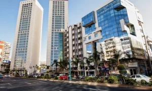 الدار البيضاء تتجه لفرض صباغة الواجهات وتوحيد ألوان المباني