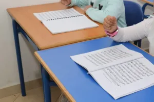 وزارة الثقافة تعد بتعزيز أوضاع أساتذة الموسيقى وفتح آفاق مهنية جديدة في 2026