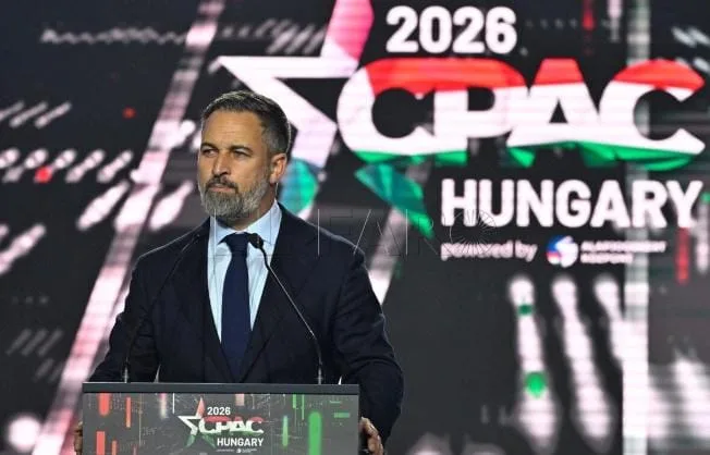 مليلية وسبتة في قلب الجدل السياسي بإسبانيا … زعيم فوكس ينتقد سياسة سانشيز الخارجية