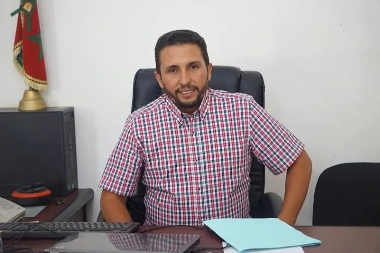 تازة :     احتجاجات للتأثير على القضاء تؤجل محاكمة رئيس جماعة زراردة