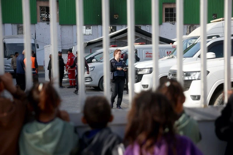 نداءات استغاثة من مغاربة غزة تطالب بتسريع الإجلاء عبر رفح