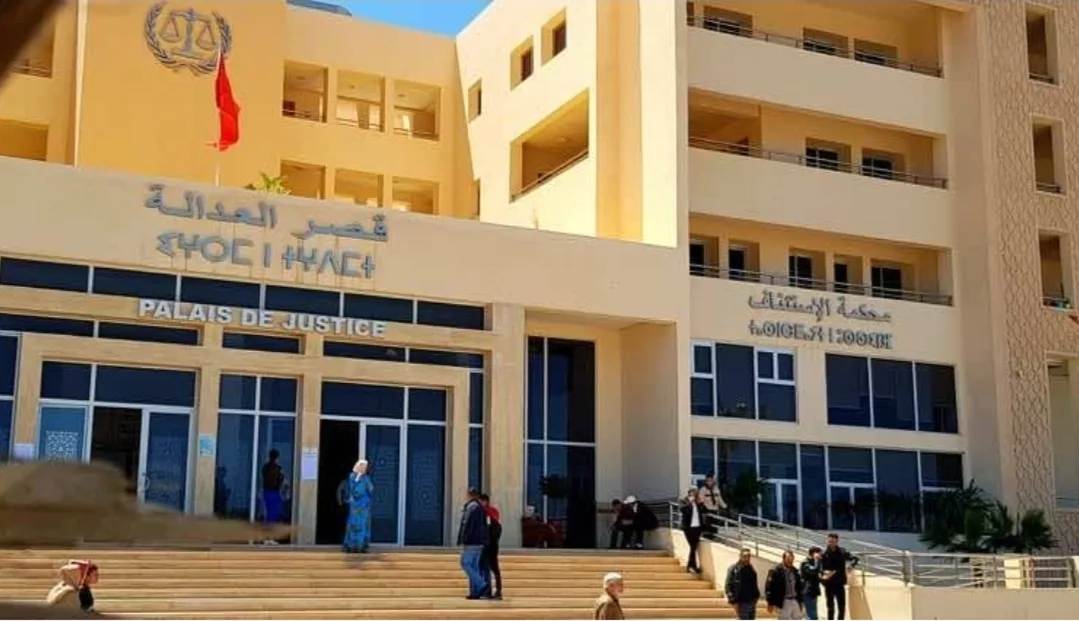 وجدة :    تفاصيل جلسة محاكمة كارتيل العقار المومني ومن معه … مشاحنات، تناقضات ، واعترافات خطيرة !!