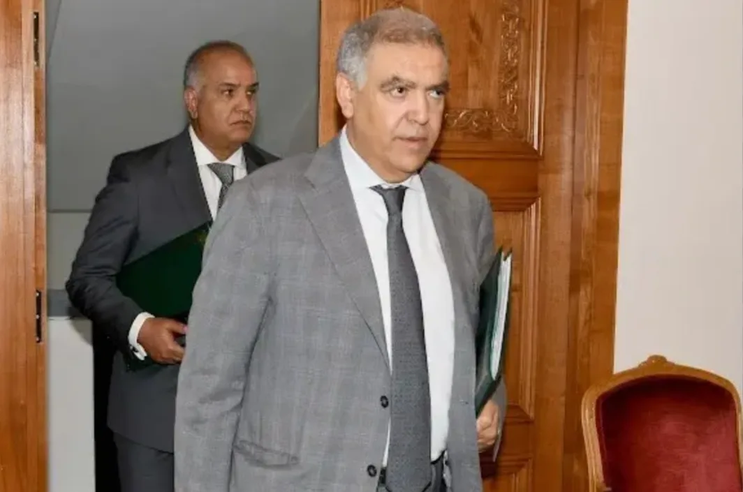 افتحاص صفقات دراسات الجماعات يكشف شبهات محاباة وهيمنة مكاتب محددة