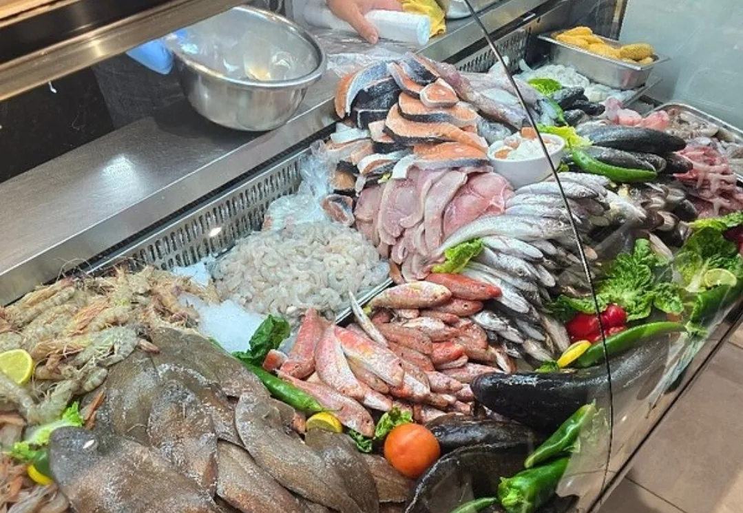 الناظور:    تحقيق يرصد فجوة بين العروض الرقمية وأسعار الواقع في محلات السمك والملابس