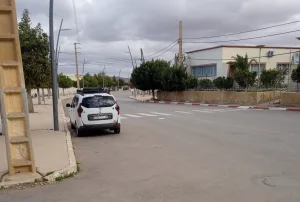 وجدة :    جماعة عين الصفا على صفيح ساخن … رسوم التوقف المرتفعة تشعل غضب سائقي “الطاكسي الكبير”