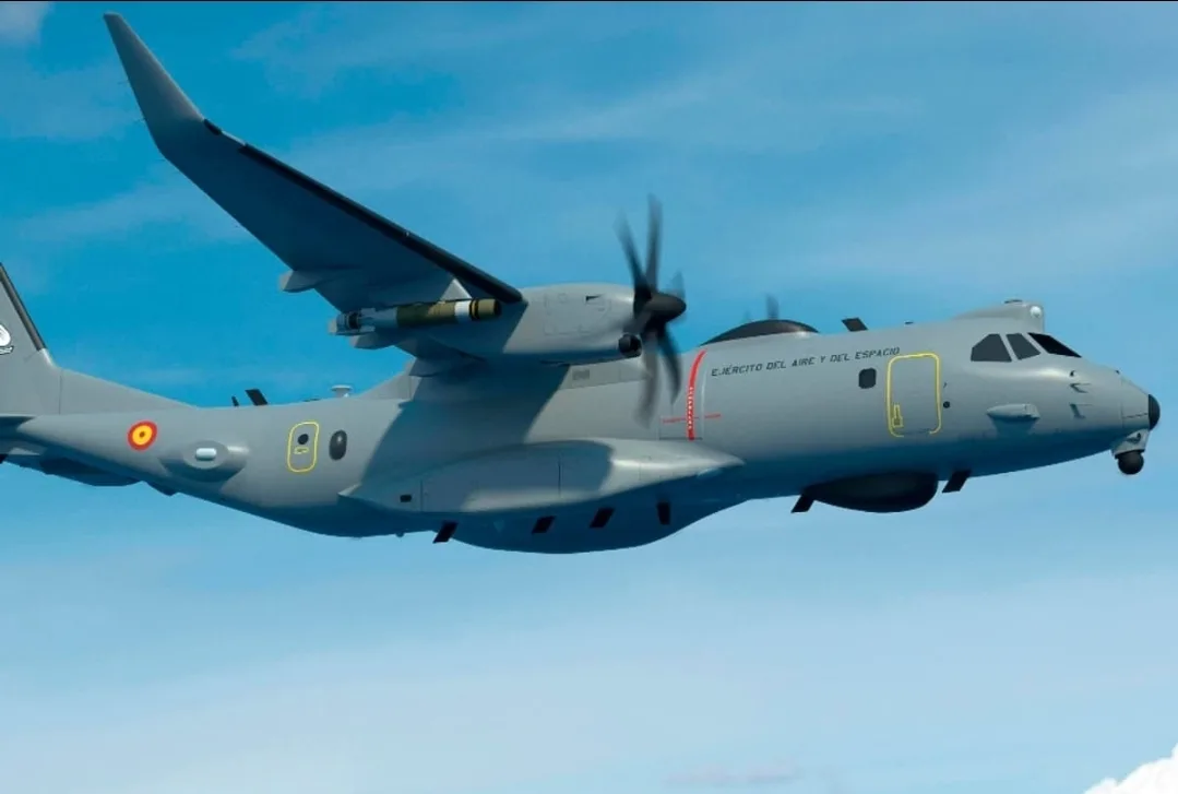 إسبانيا تعزز تعاونها العسكري مع الجزائر … صفقة طائرات تثير ترقباً في الرباط