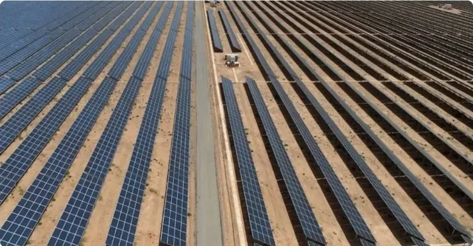 انطلاق مشروع “نور أطلس” .. المغرب يعزز استثماره في الطاقة الشمسية بقدرة 305 ميغاواط