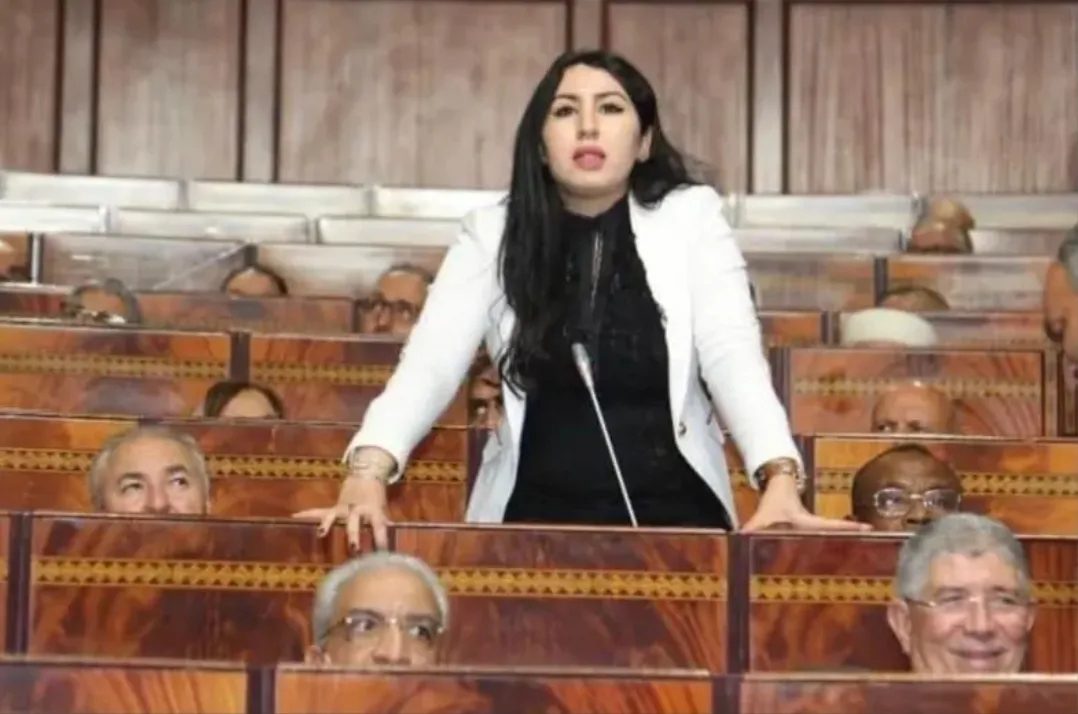 مؤثرون أجانب تحت المجهر .. مطالب بمراقبة تصوير المحتوى داخل المغرب