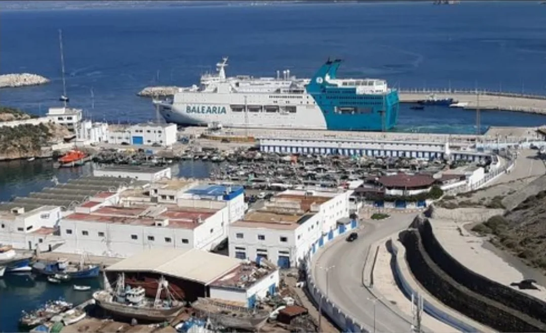 مليلية :    تسريب الغاز داخل الميناء يتسبب في استنفار كبير مع تعليق الأنشطة