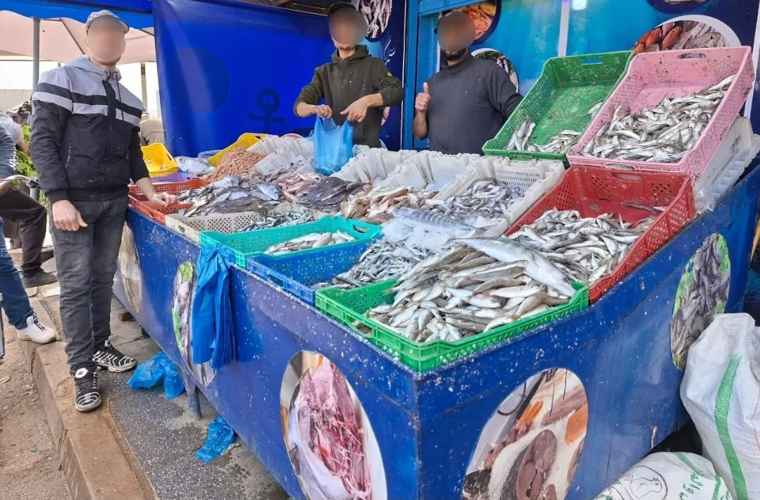 أسعار السمك بإمزورن تثير غضب المواطنين:    المفارقة الصادمة مع ميناء الحسيمة ومدن الداخل