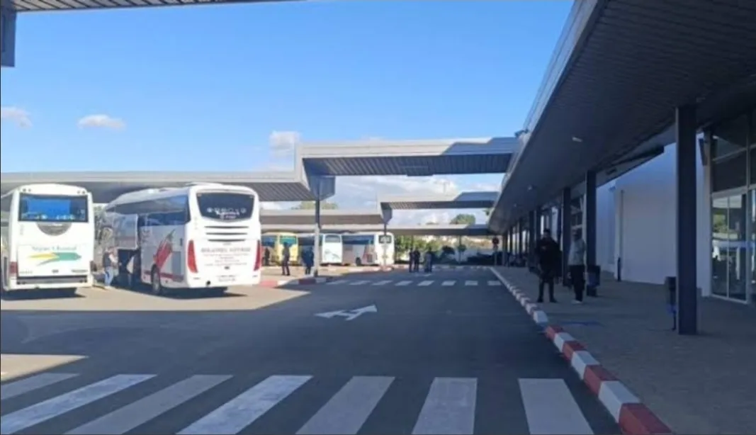 الناظور :      غلاء تذاكر السفر قبل العيد يثقل كاهل المسافرين بين الناظور وباقي مدن المغرب