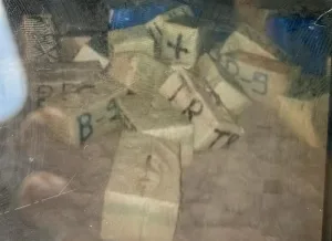 الناظور :   حجز أزيد من 40 رزمة حشيش بشاطئ جماعة رأس الماء والصمت يلف العملية !