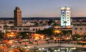 وجدة :    قبل أيام من إصدار الحكم … المقاول المومني تحول إلى نجم أمسيات رمضان في المساجد والساحات والمقاهي والأمسيات