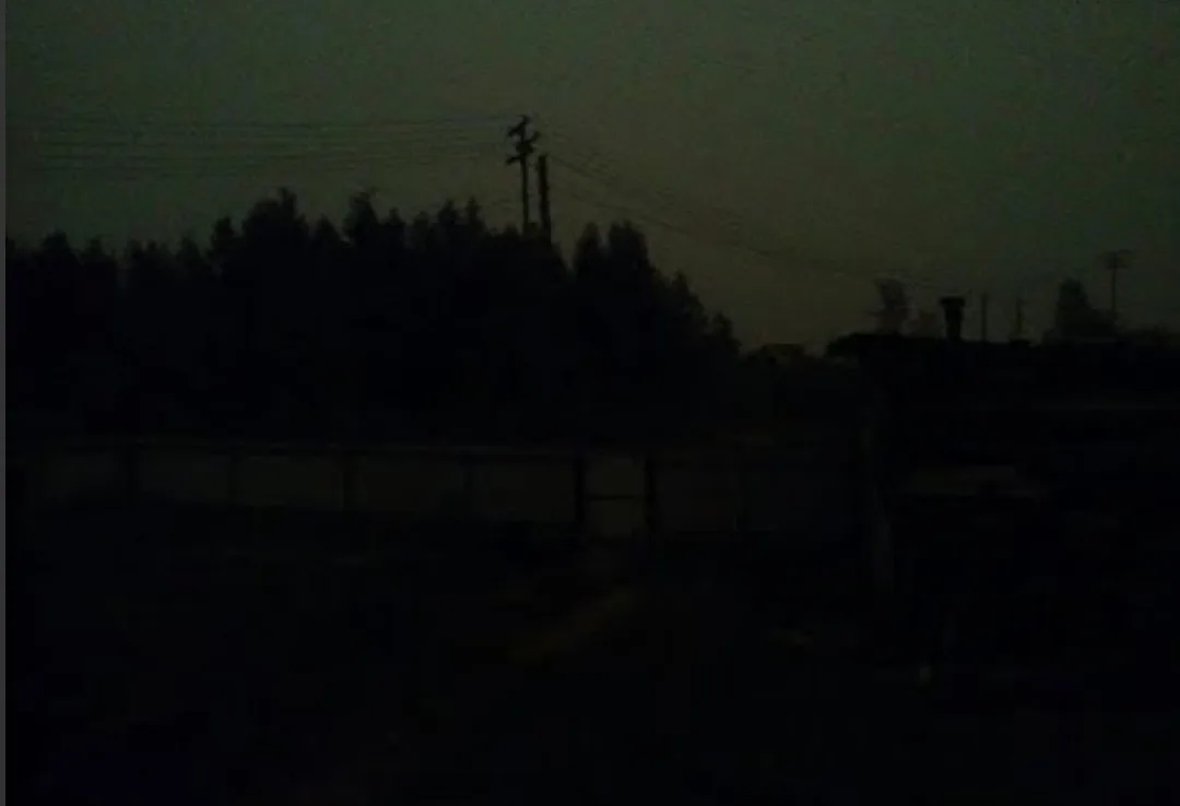 إيران تتوعد دول الخليج بالظلام