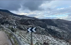 نشرة إنذارية :    ثلوج وأمطار في بعض مناطق المملكة