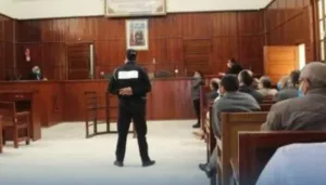 وجدة :    بارون العقار المومني يفجّرها :     إذا سقطت سأجرّ معي مسؤولين كبارًا !