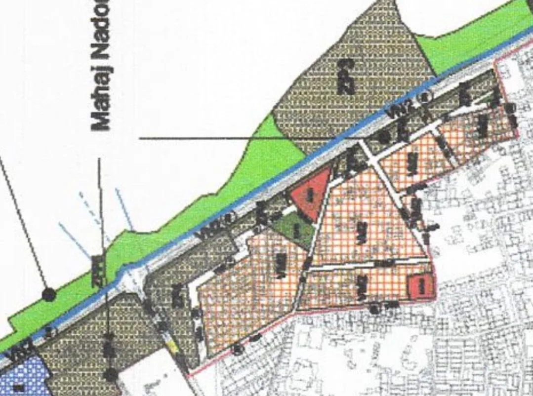 محجّ الناظور بمارتشيكا :      تهيئة عمرانية أم مخطط محكم لاقتلاع صغار المُلاّك؟ بين “تنمية” مُعلنة وابتلاع صامت للأراضي… هل هي إعادة رسم قسرية لخريطة الملكية؟