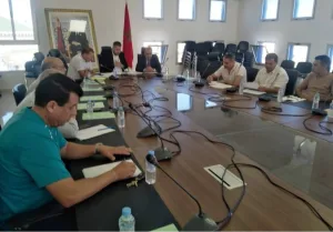 إمزورن :       تساؤلات حول دور المجلس الجماعي في ظل انتقادات لأداء الأغلبية والمعارضة