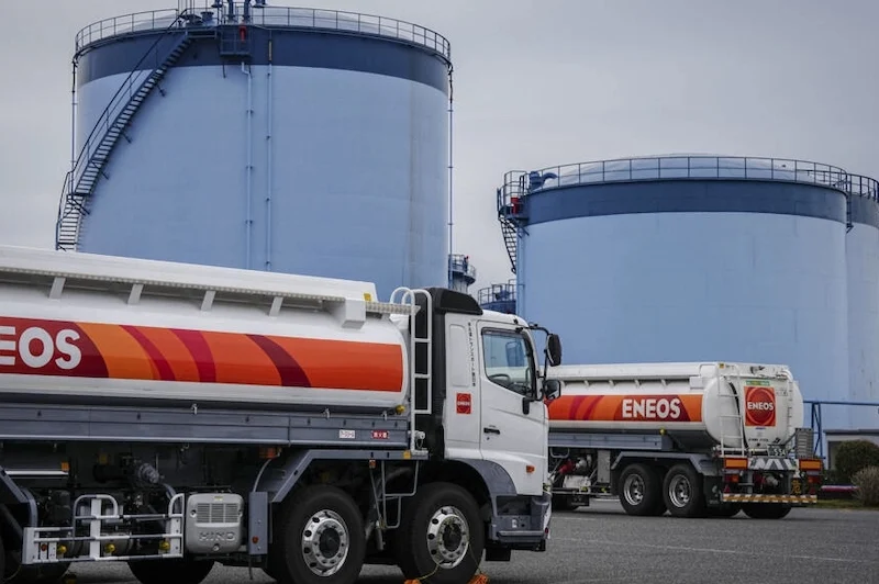 اليابان تلجأ إلى احتياطها النفطي لمواجهة اضطرابات الأسواق