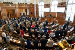 الدنمارك تنتخب برلمانًا جديدًا على وقع التوترات الدولية