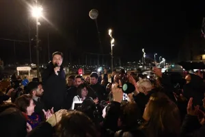 اليسار يرسخ موقعه في المدن الكبرى بفرنسا وصعود لليمين المتطرف في البلديات المتوسطة