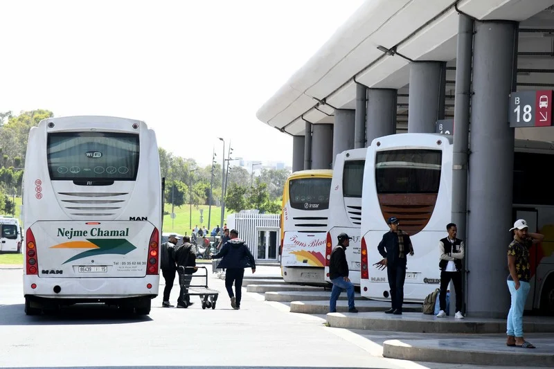 دعم النقل الطرقي يخفف الضغط ويعيد النقاش حول حلول مستدامة