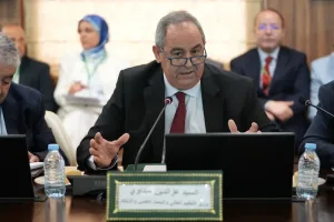 بوادر تهدئة تلوح في أفق الجامعات المغربية مع تحركات لاستئناف الحوار بين الوزارة والنقابة