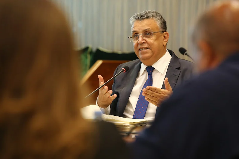 وهبي يوضح فلسفة مشروع قانون المحاماة ويؤكد أن التنظيم لا يمس استقلالية الدفاع